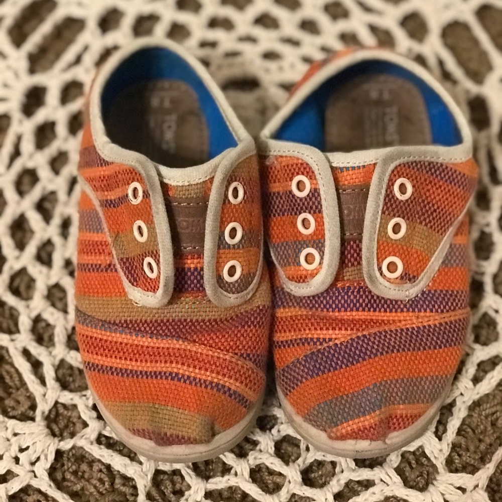 Kids TOMS